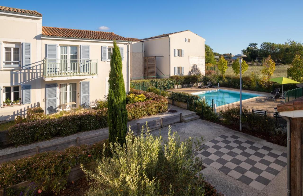 Residence Services Les Essentielles Sainte Soulle エクステリア 写真